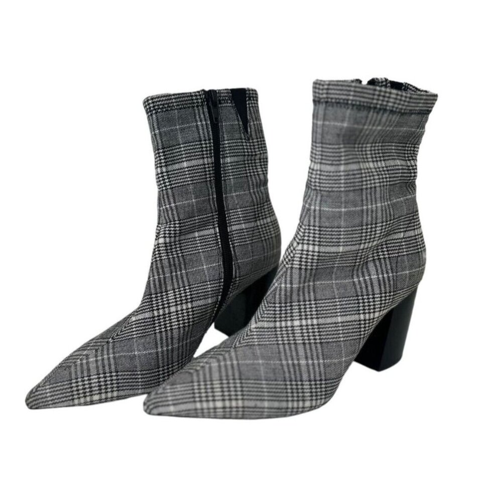 Jeffrey Campbell Plaid Houndstooth Ankle Bootie‎ Pointed Toe Block Heel size 8.5